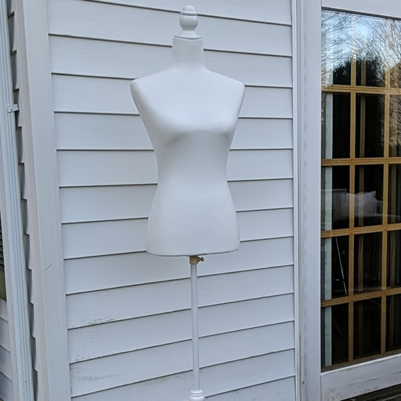 Other - White Velvet Dress Form